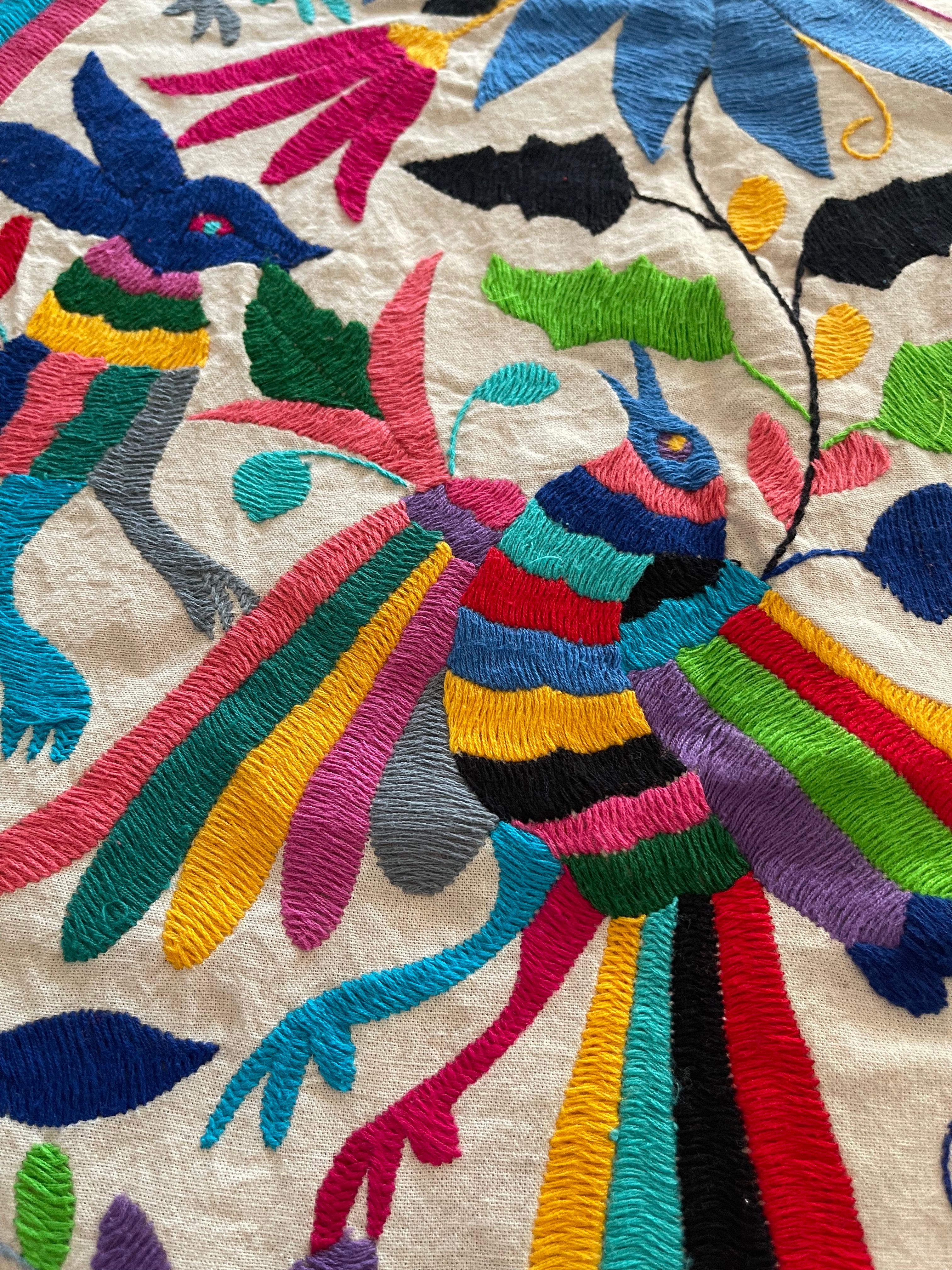 Hand Embroidered Otomi Tenango de Doria Tablecloth- MIL Flores