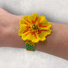 Pulsera flor amarilla