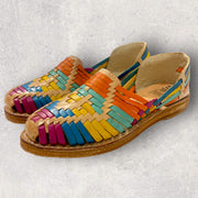 Huaraches (artisan footwear) model Laura