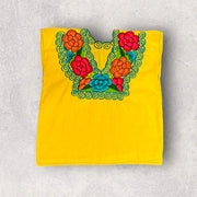 Blouse with Zinacantán embroidery