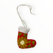 Adorno navideño “calcetín bordado”