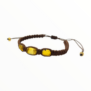 Macrame bracelet with amber
