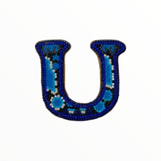 Letra “U" con imán arte Wixárika (Huichol) pequeña