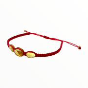 Macrame bracelet with amber